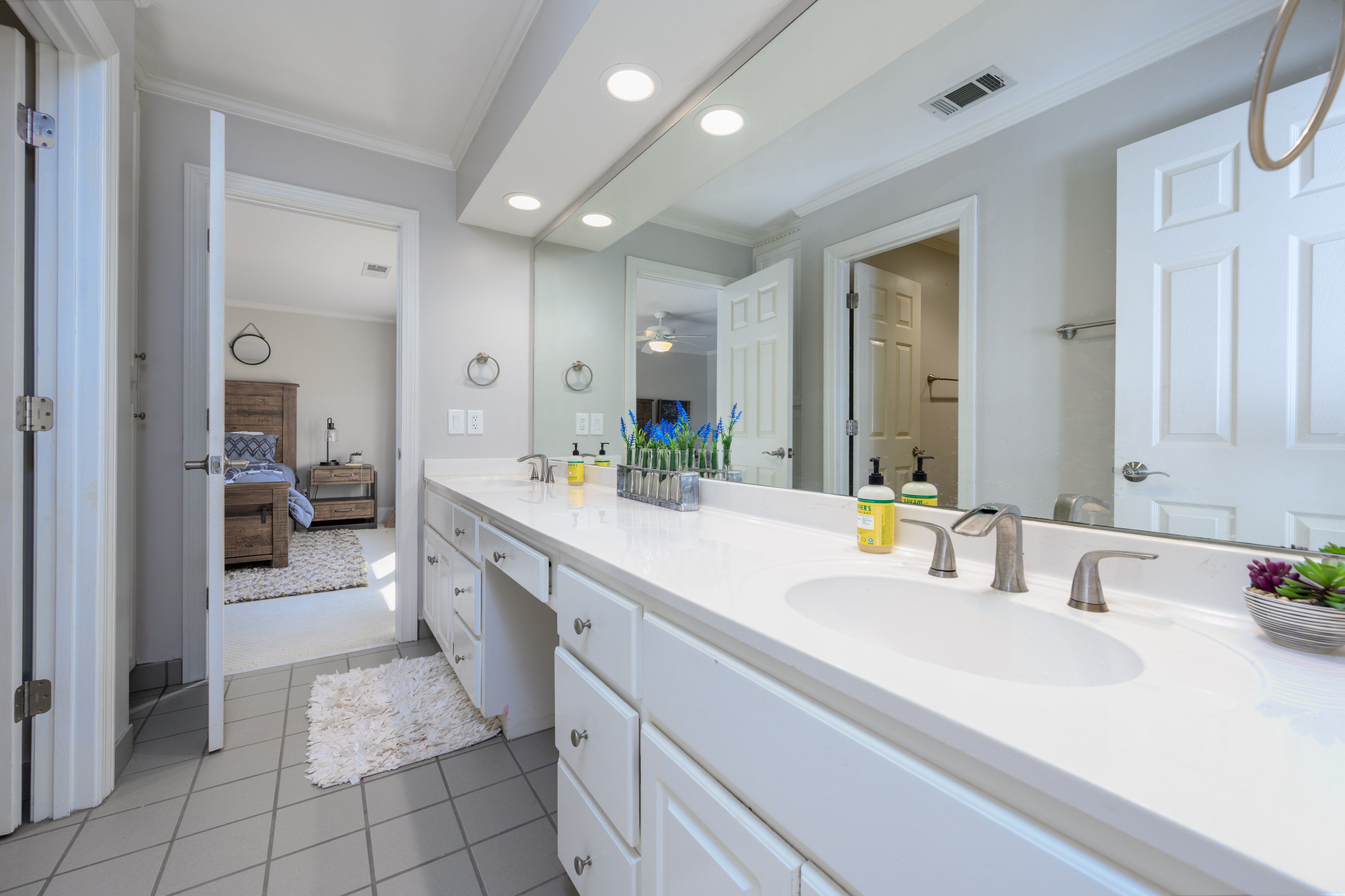 1010 Dogwood Drive image 23